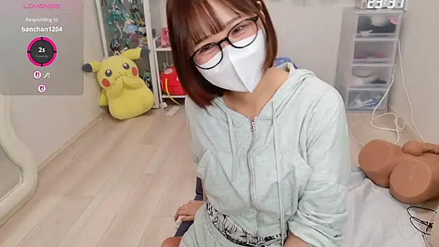 chii_chan_o0 - Chii_chan_o0's free webcam - UK Sex Cams