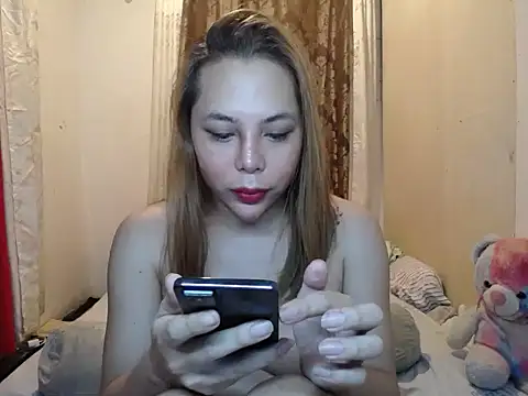 TIKOLGIRL webcam