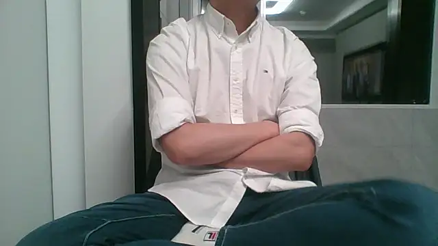 nole_china7 (Ask my age) - talk / fun / cum