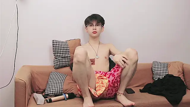 hao114 (M twink) - 新人首发