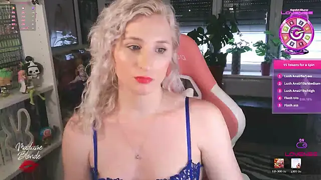 madame_blonde - Madame_Blonde's free webcam - UK Sex Cams