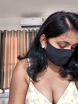 Your-Vedika Live Webcam on Stripchat