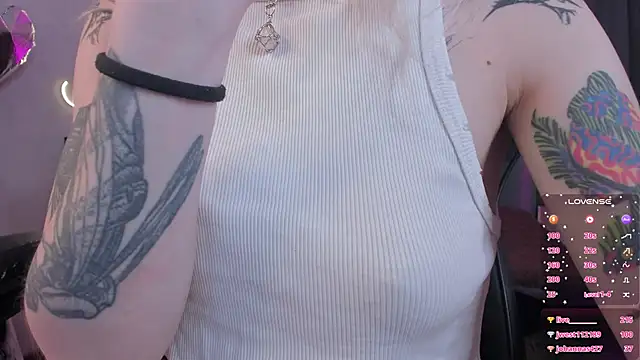 tattoo_art_baby webcam