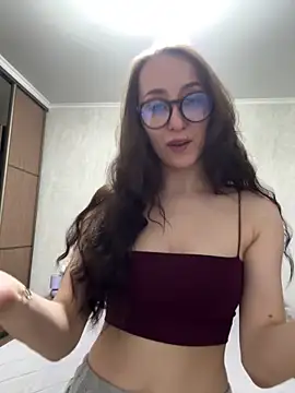 adult sex webcam LuxBrunette 