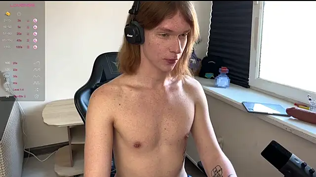 carthylovvve (M twink) - cum show