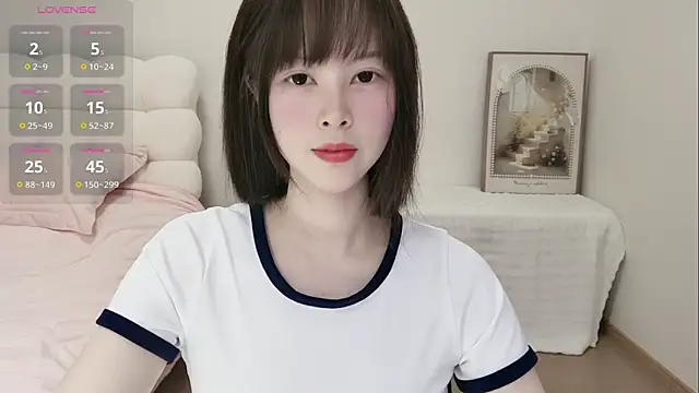 anna-2005 (F young) - Hi~~晚上好呀~~点点关注