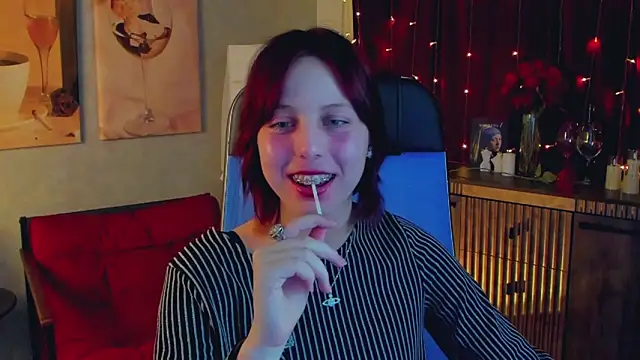 VivienneHebert webcam