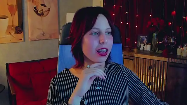 VivienneHebert webcam