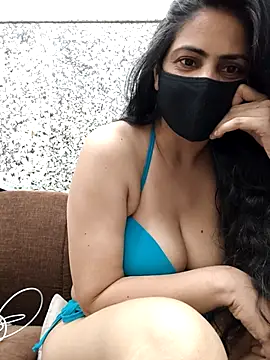SashaPatel webcam