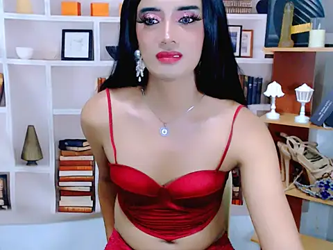 Queeny_Cassandra webcam