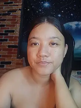 Webcam Model (Urchanel)  is live.Free join now!