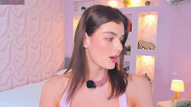 FloraDobb webcam