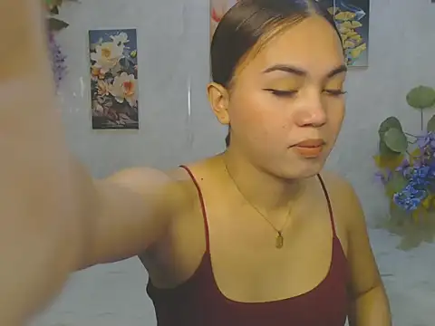ur_asiankat webcam