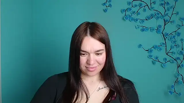 Lola_Saymyname webcam
