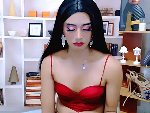 Queeny_Cassandra webcam