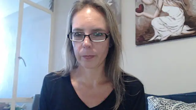blondiesin50 webcam