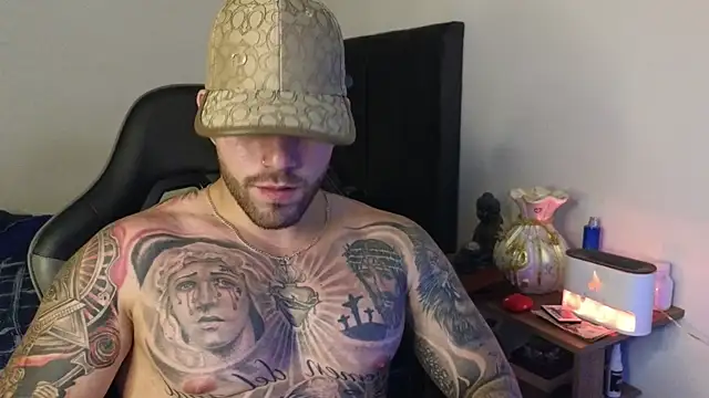 Ades_Lowe webcam