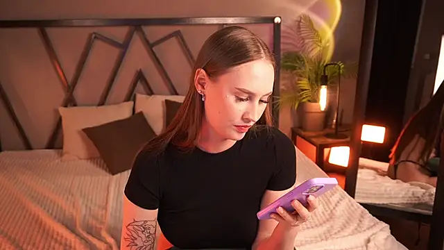 vimilka - ViMilka's free webcam - UK Sex Cams