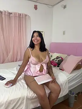 lucymartelli - LucyMartelli's free webcam - UK Sex Cams