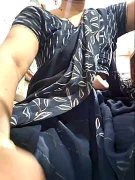 indianhotwife639 - Indianhotwife639's free webcam - UK Sex Cams