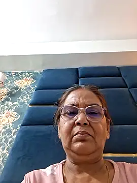 Shalini3456