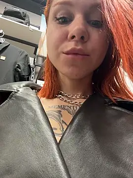  RosieSecret chat room