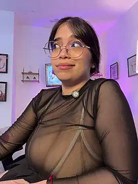 tati_reyess webcam