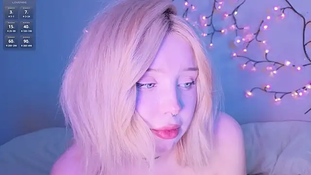 yumi_charm webcam