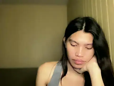 Yourgoddess_jayve webcam