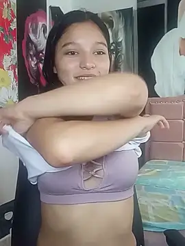 Sweet_Innocence_ live sex cam