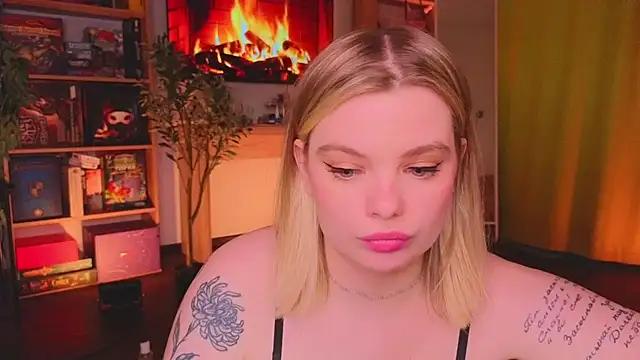 hottie_jane (F young) - 💗Striptease 💗