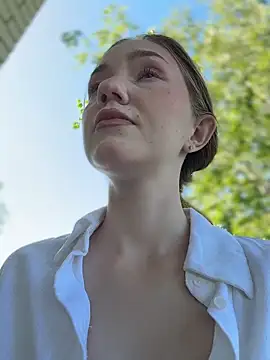 milamoone (F young) - 😍Naked TITS bold move Squeezing nipples