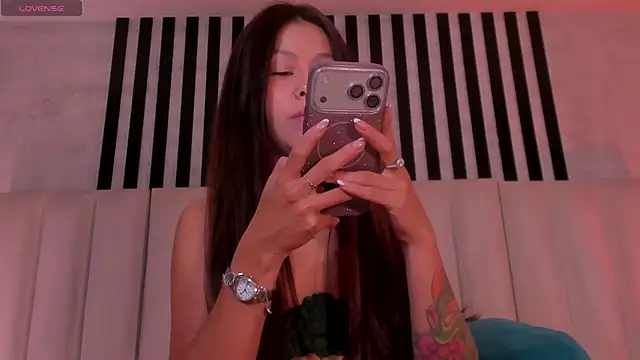 erikabenz_ (F young) - ♥ Spank Ass + Get Naked