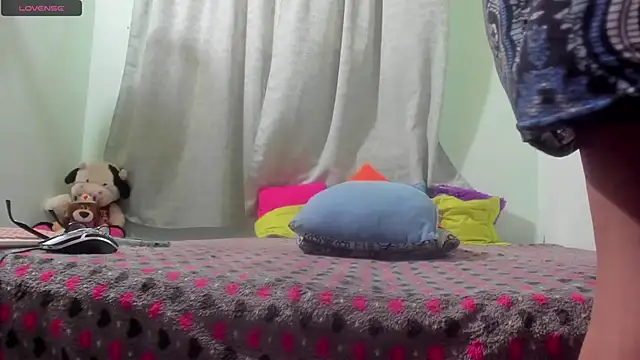 zamara_milf - Zamara_milf's free webcam - UK Sex Cams