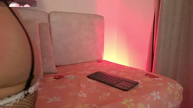 Hanni_Dulce webcam