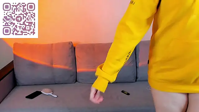 luna_c0ra webcam