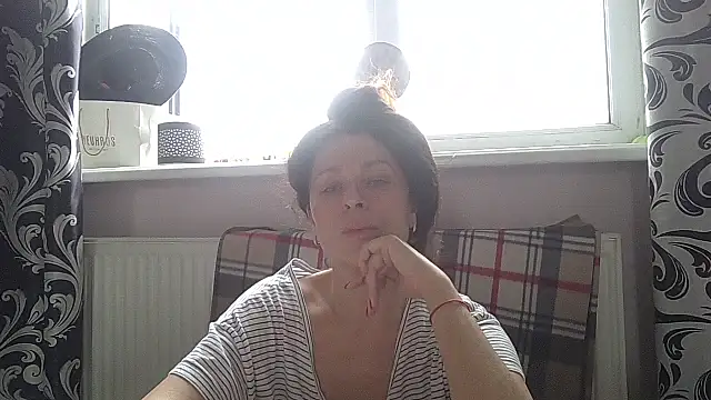 lindastars - LindaStarS's free webcam