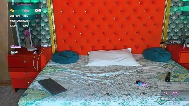 VallerieJones webcam