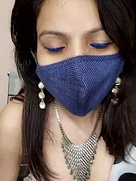 lovelyrosewifey webcam