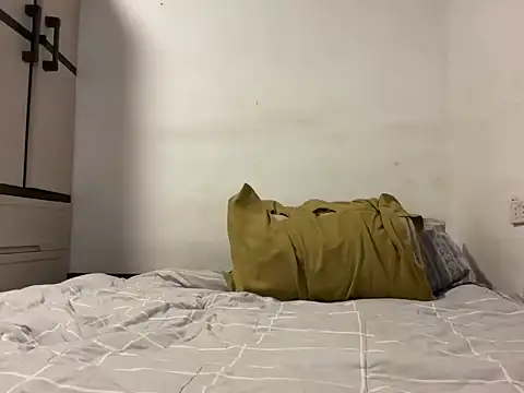 Massivecockfiona webcam