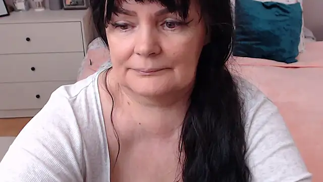 leveme2nightt - LeveMe2Nightt's free webcam