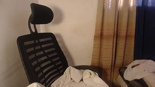 agathamiller01 webcam