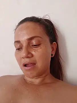 amanda39 (Ask my age) - masturbation + squirt