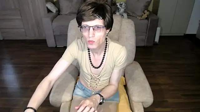 clementine (Ask my age) - #ahegao #anal #bisexuals #blowjob #brunettes #cam2cam #cheap-privates #deepthroat #erotic-dance #facesitting #fingering #gagging #handjob #hd #humiliation #masturbation #medium-hair #oil-show #penis-ring #petite #recordable-privates #recordable-publics #sex-toys #shaven #small-audience #striptease #white
