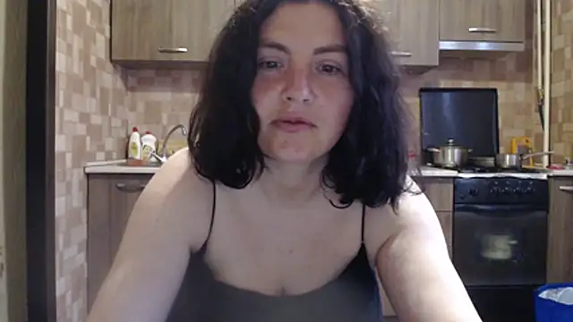 alinaxjames