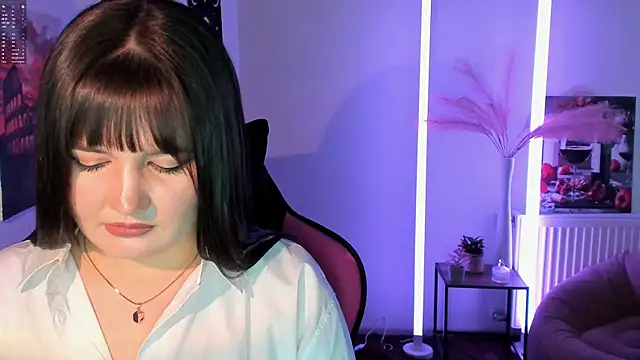 sourcherry__ - SourCherry__'s free webcam - UK Sex Cams