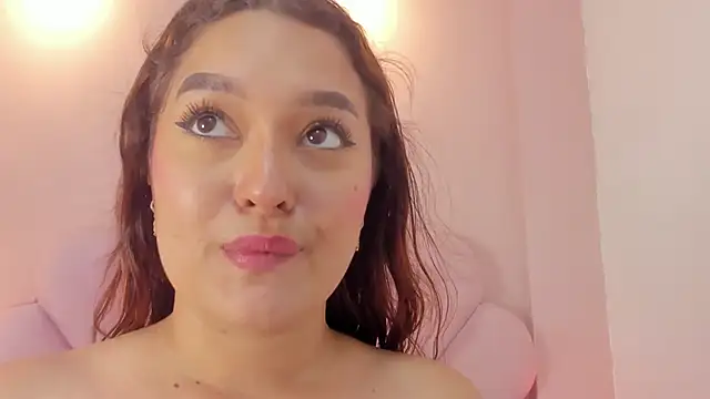 emily_harpeer - Emily_Harpeer's free webcam - UK Sex Cams