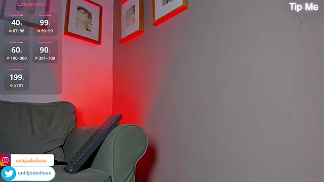 Ackerman_Eren_ webcam