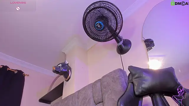 danyhottits (F young) - delicius squirt show