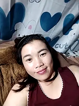 lovely-742 webcam